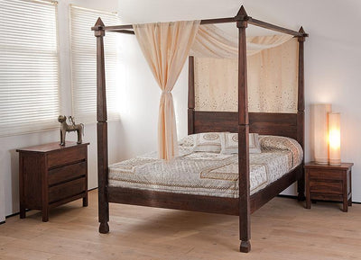 wooden poster bed