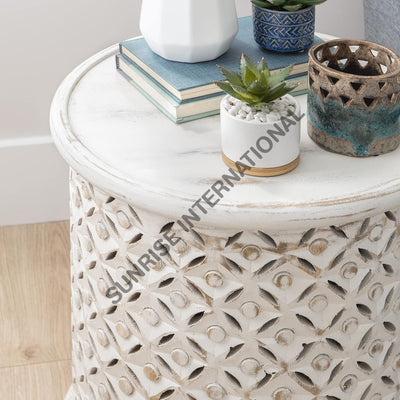Wooden carving side end table in round shape! Home & Living:Furniture:Living Room:Tables