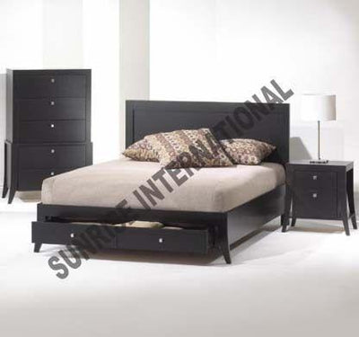 Sheesham wood queen size bed with long pull-out storage drawer at footboard